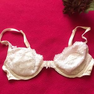 Victoria’s secret bra💓